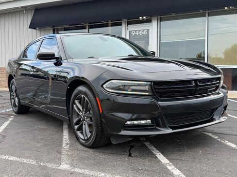 Used 2019 Dodge Charger SXT w/ Blacktop Package AWD/4WD image 7
