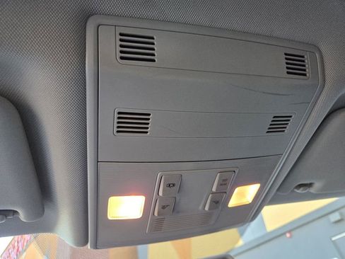 Used 2019 Volkswagen Jetta S w/ Driver Assistance Package image 22