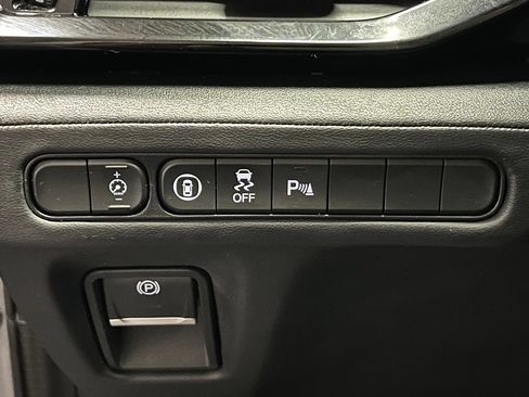 Used 2022 Acura MDX w/ Technology Package AWD/4WD image 16