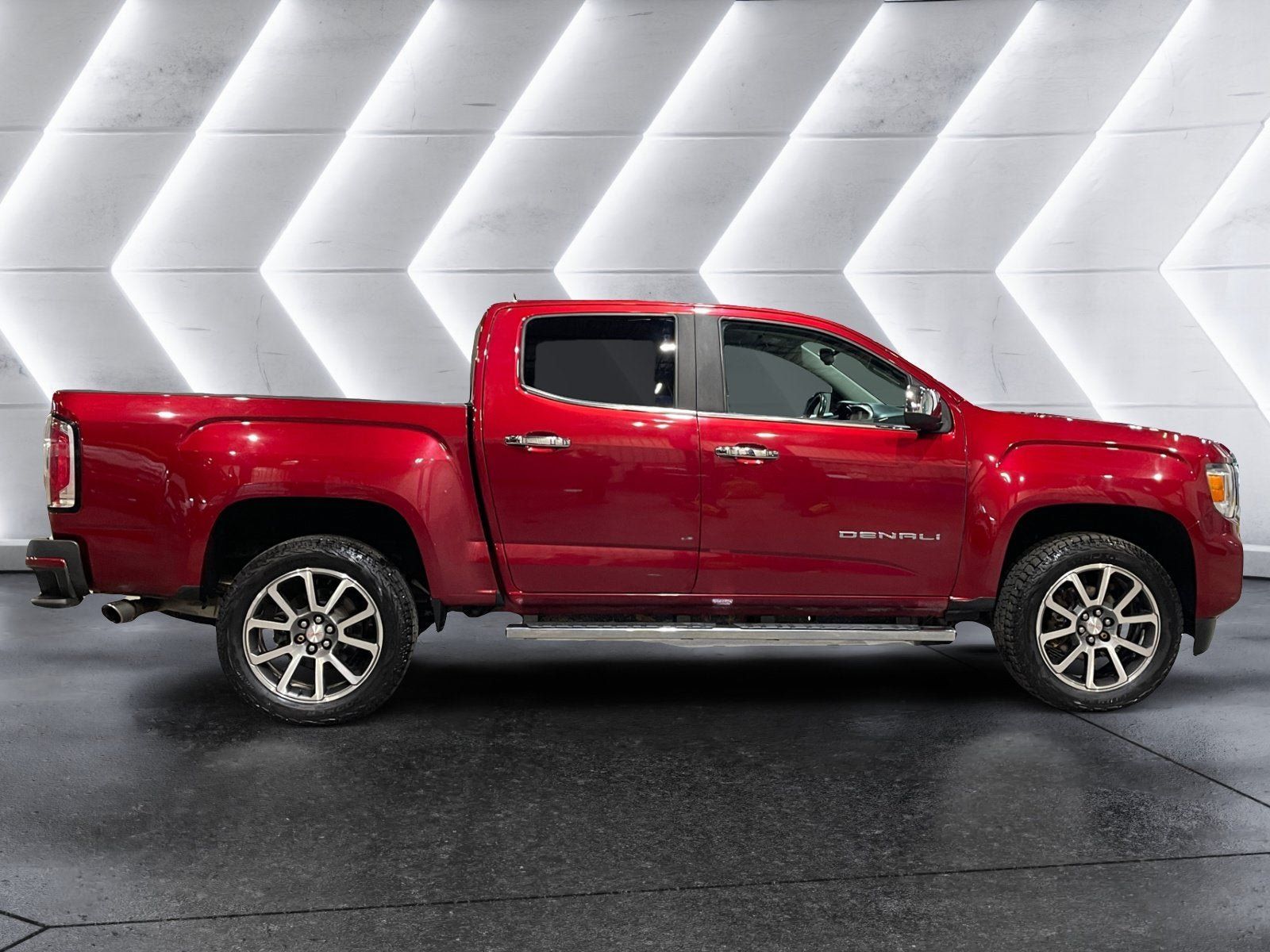 Used 2021 GMC Canyon Denali AWD/4WD image 24