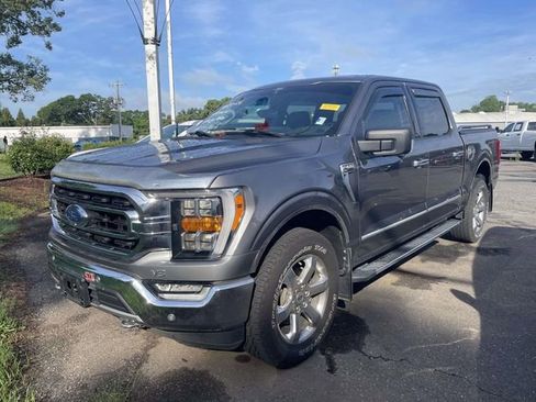 Used 2021 Ford F150 XLT w/ Equipment Group 302A High AWD/4WD image 3