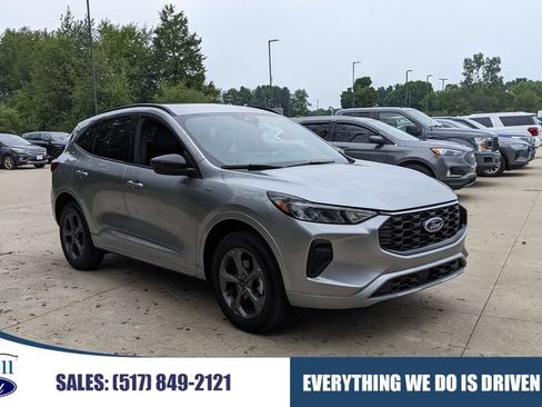 Used 2024 Ford Escape ST-Line w/ Tech Pack #1 AWD/4WD image 1