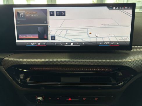 Used 2025 BMW 330i xDrive Sedan w/ M Sport Package image 25