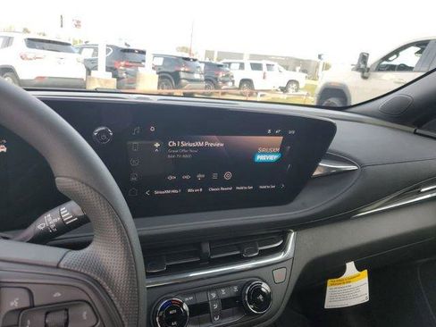 New 2026 Buick Envista Preferred w/ Convenience II Package image 11