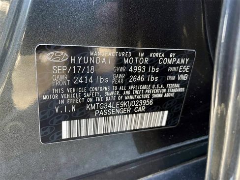 Used 2019 Genesis G70 3.3T Design image 21