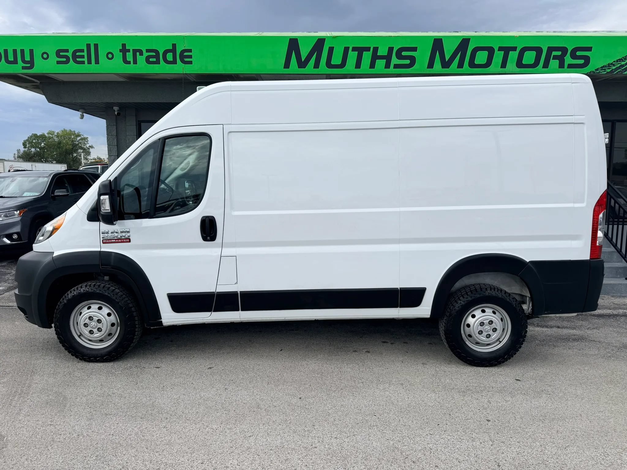 Used 2019 RAM ProMaster 2500 FWD image 5