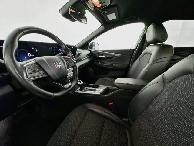 Used 2025 Buick Envista Preferred w/ Convenience I Package FWD image 19