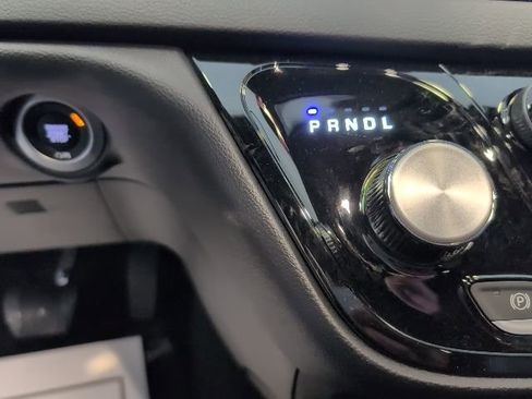 New 2026 Chrysler Voyager LX image 20