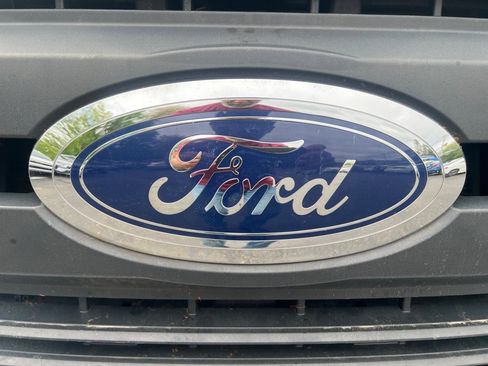 Used 2018 Ford F550 4x4 SuperCab Super Duty image 34