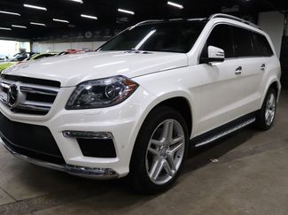 Used 2015 Mercedes-Benz GL 550 4MATIC image 1