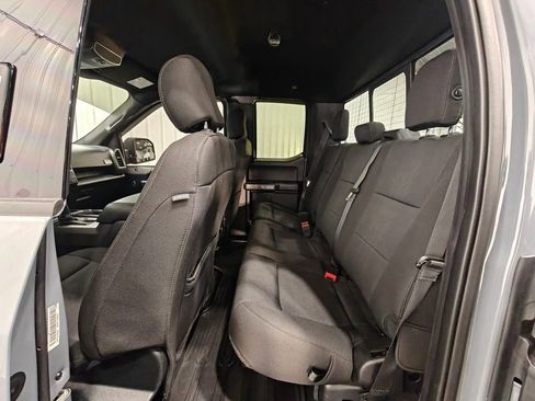 Used 2019 Ford F150 XLT w/ Equipment Group 302A Luxury RWD image 30