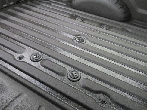 Used 2025 Ford F350 Platinum w/ Platinum Plus Package image 46