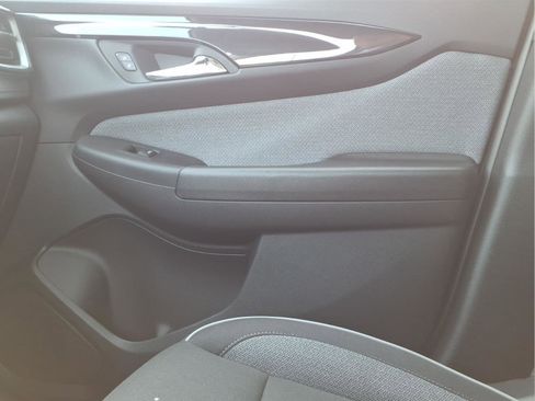 New 2026 Chevrolet TrailBlazer LT w/ Convenience Package FWD image 23