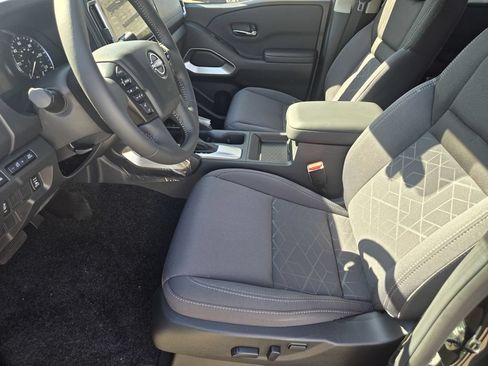 New 2026 Nissan Frontier SV w/ SV Convenience Package RWD image 10