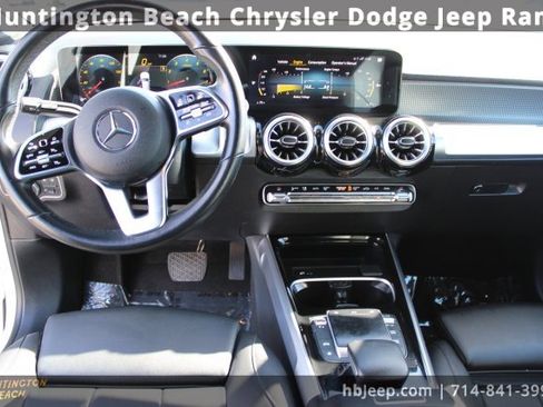 Used 2022 Mercedes-Benz GLB 250 image 11