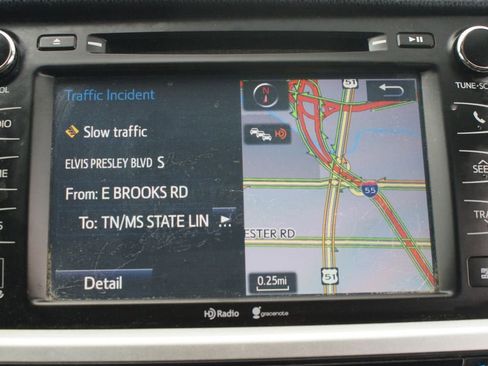 Used 2016 Toyota Highlander Limited image 7