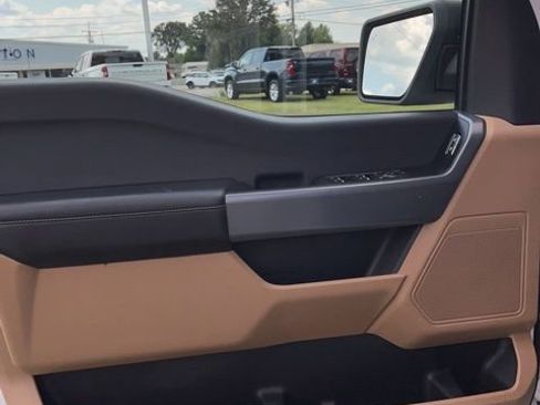 Used 2023 Ford F150 XLT image 17