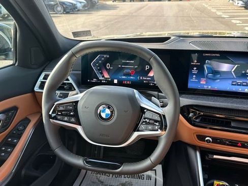 Used 2025 BMW 330i xDrive Sedan w/ Premium Package image 22