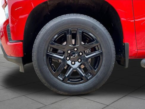 Used 2021 Chevrolet Silverado 1500 Custom w/ Rally Edition AWD/4WD image 12