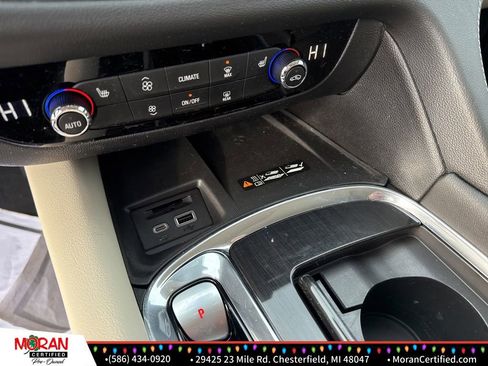 Used 2023 Buick Enclave Essence w/ Experience Buick Package image 19
