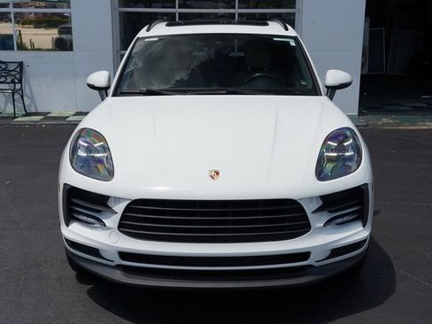 Used 2020 Porsche Macan AWD/4WD image 23