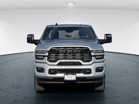 New 2026 RAM 2500 Big Horn AWD/4WD image 10