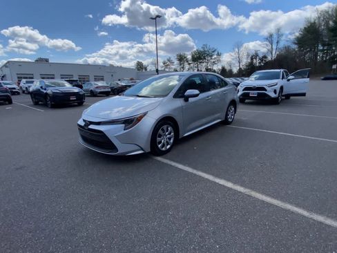 Used 2024 Toyota Corolla LE FWD image 9