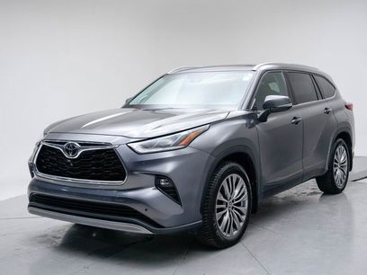 Used 2021 Toyota Highlander Platinum