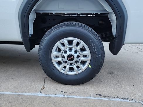 New 2026 GMC Sierra 2500 Pro w/ Convenience Package image 51