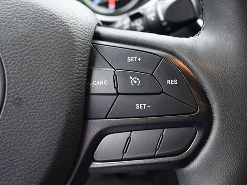 Used 2021 Jeep Cherokee Trailhawk w/ Premium Leather Package image 31