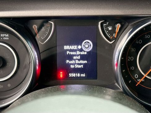 Used 2023 Jeep Wrangler Sport AWD/4WD image 13