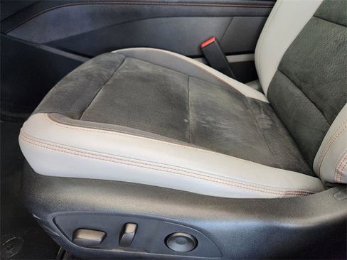 Certified 2025 Chevrolet Blazer EV SS w/ Performance Package image 10