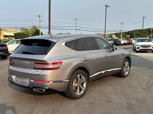 Used 2021 Genesis GV80 3.5T w/ Advanced Package 06 AWD/4WD image 13