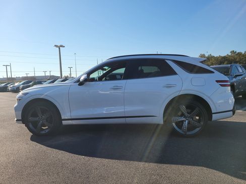 Used 2025 Genesis GV70 3.5T Sport w/ Sport Prestige Package image 7