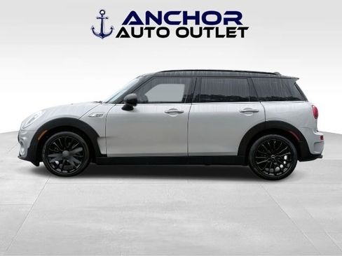 Used 2019 MINI Cooper Clubman S w/ Storage Package image 5