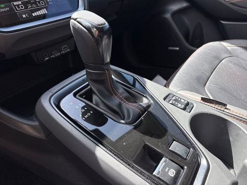 Used 2024 Subaru Crosstrek 2.5i Limited w/ Popular Package #4A image 27