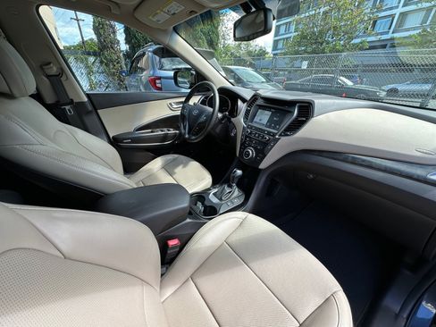 Used 2017 Hyundai Santa Fe Sport w/ 2.4L Tech Package 04 FWD image 18