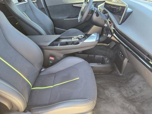 New 2025 Kia EV6 GT image 9