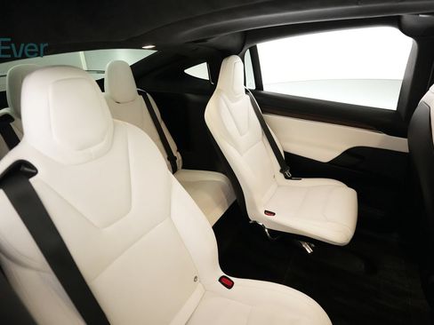 Used 2022 Tesla Model X AWD/4WD image 5