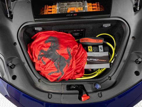 Certified 2021 Ferrari SF90 Stradale image 40