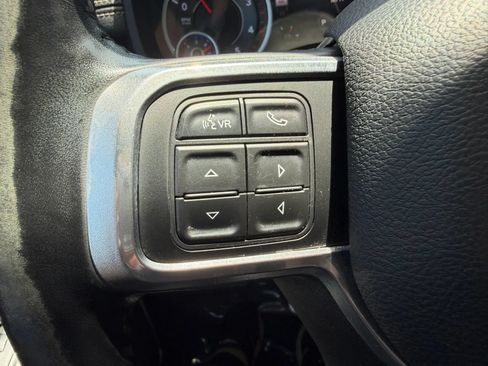 Used 2022 RAM 2500 Laramie AWD/4WD image 19