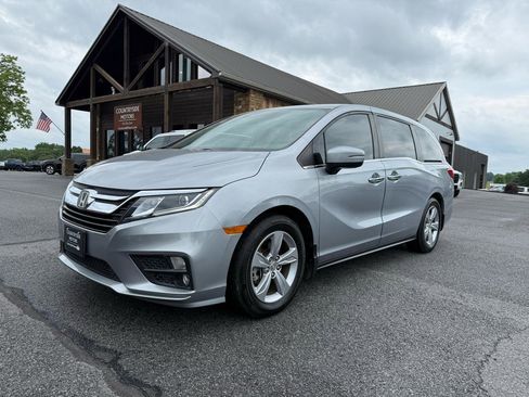 Used 2018 Honda Odyssey EX-L image 2