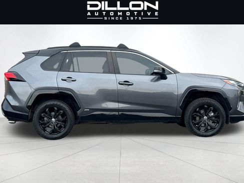 Used 2022 Toyota RAV4 XSE AWD/4WD image 3