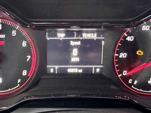 Used 2024 Chevrolet Trax RS w/ Driver Confidence Package FWD image 10