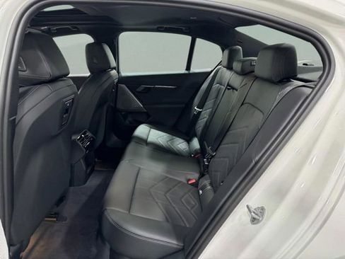 New 2026 BMW 530i xDrive w/ M Sport Package AWD/4WD image 10