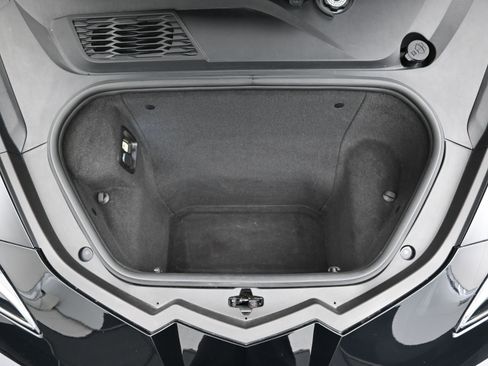 Used 2022 Chevrolet Corvette Stingray Coupe w/ Battery Protection Package image 7