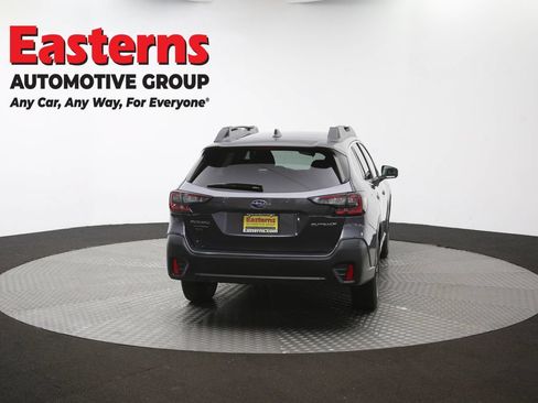 Used 2022 Subaru Outback Premium AWD/4WD image 37
