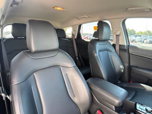 Used 2023 Kia Sportage EX AWD/4WD image 20