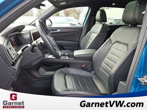 Certified 2024 Volkswagen Atlas Cross Sport SEL R-Line image 14