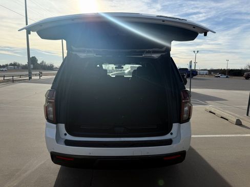 Used 2021 Chevrolet Tahoe RST w/ Luxury Package image 5